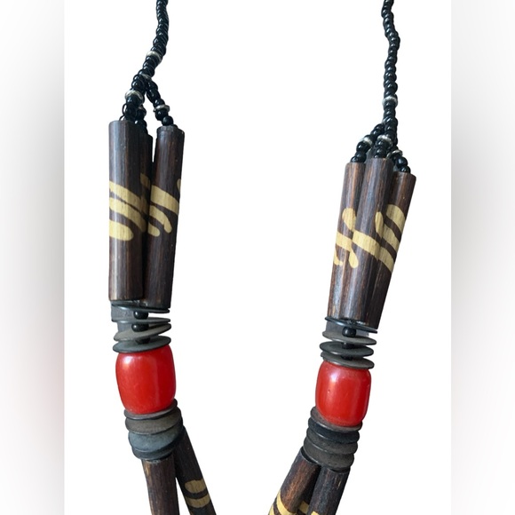 Tribal Vortex Dark Brown Wooden Beads Red Beaded Woman’s Necklace Jewelry - Picture 3 of 9